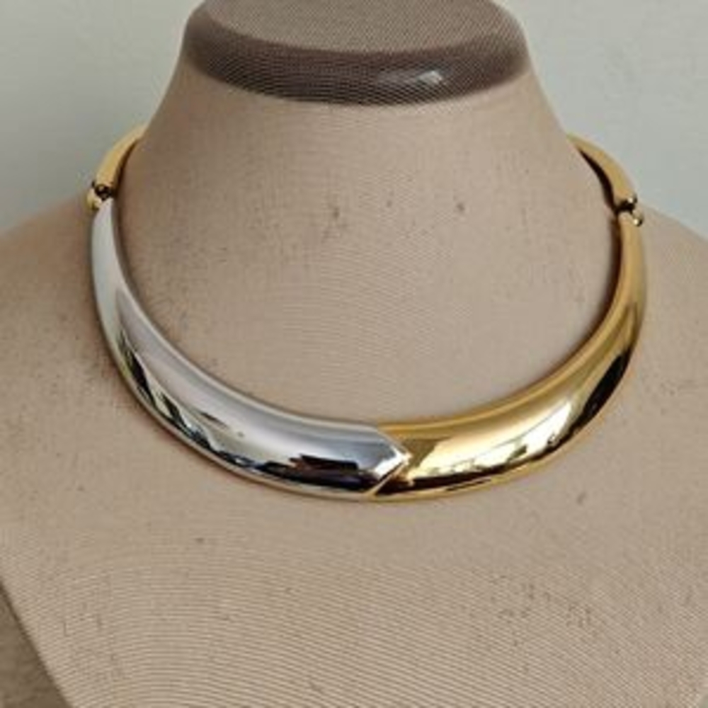 Oscar de la Renta Gold and Silver Modern Choker Necklace